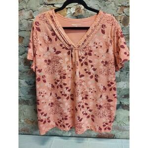Basic Editions Womens T-Shirt Top Size 1X Peach Floral V-Neck Short Sleeve